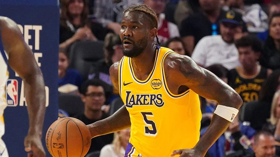 一个新秀打 一个新秀打