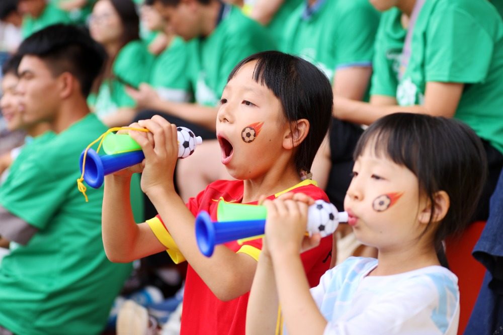 恐龙队, 黔江白垩纪